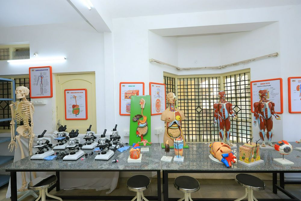 Pre Clinic Science Lab