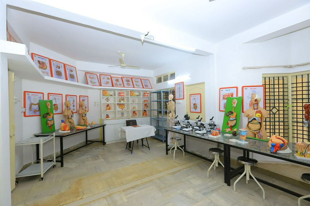 Pre Clinic Science Lab