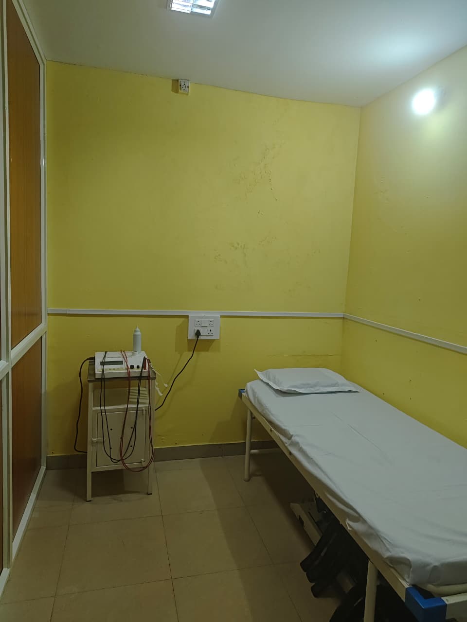Electro Therapy Lab